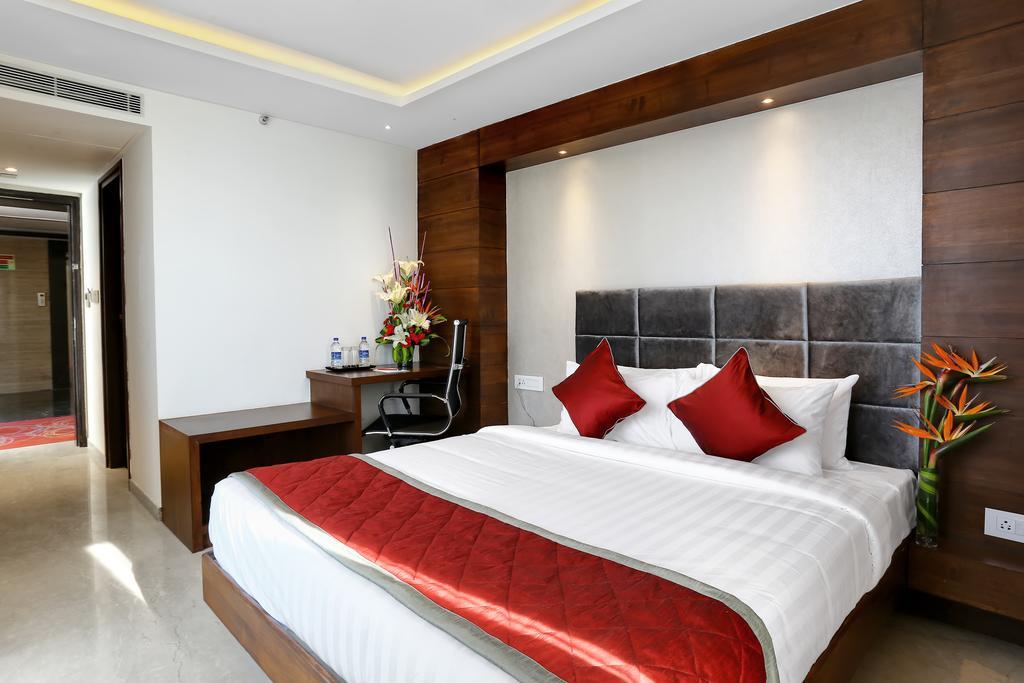 บากานี ไอคอน พรีเมียร์ โฮเทล Hotel บังกาลอร์ ภายนอก รูปภาพ