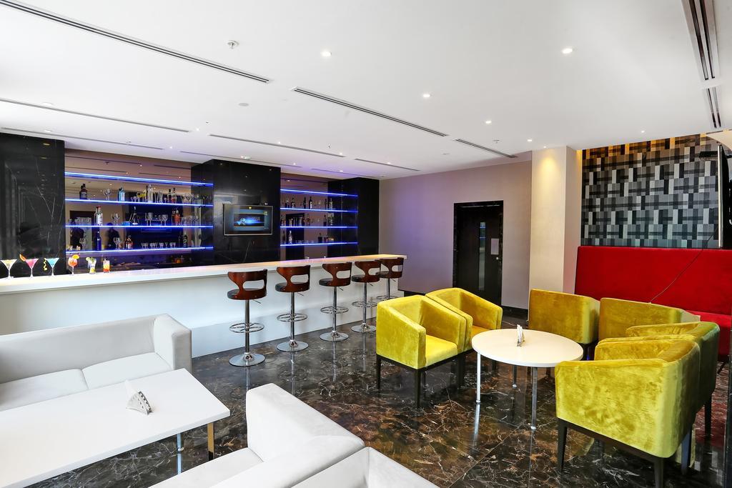บากานี ไอคอน พรีเมียร์ โฮเทล Hotel บังกาลอร์ ภายนอก รูปภาพ
