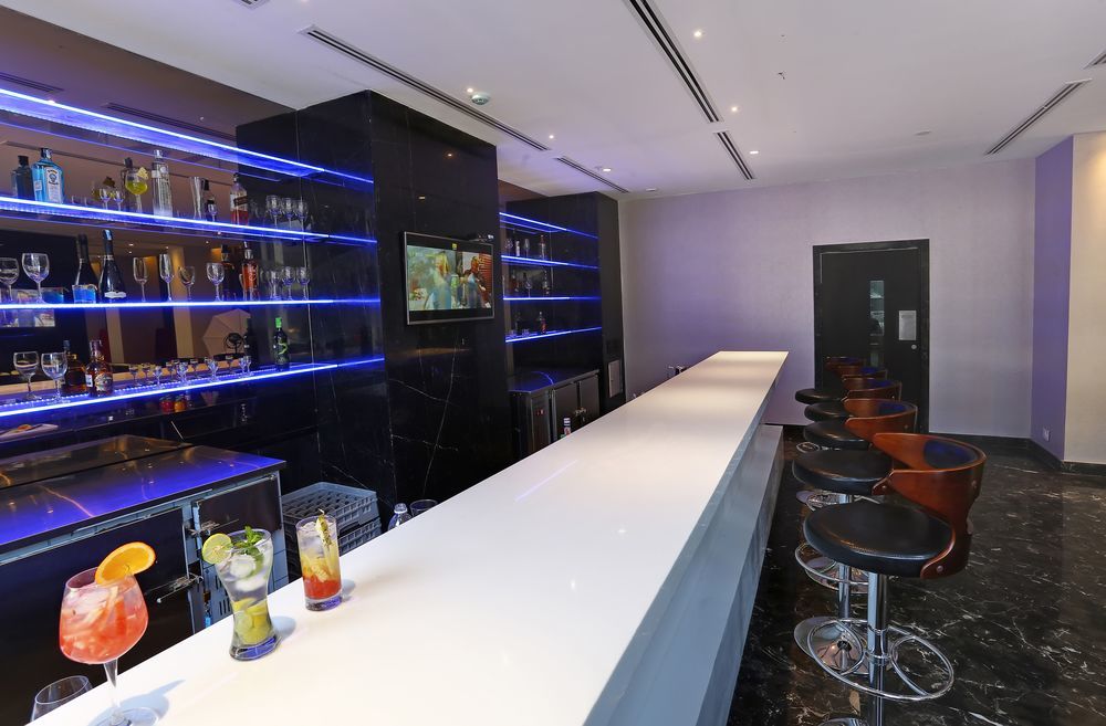 บากานี ไอคอน พรีเมียร์ โฮเทล Hotel บังกาลอร์ ภายนอก รูปภาพ